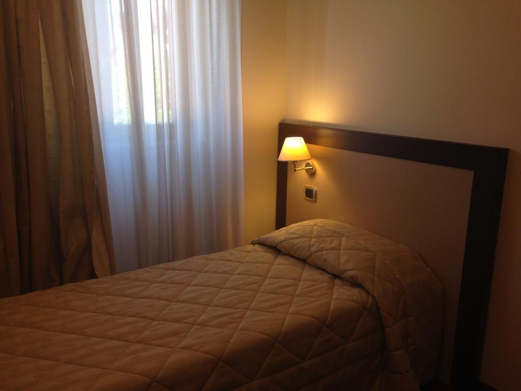 La Locanda Del Palatoraffinato Ciampino Pokoj fotografie